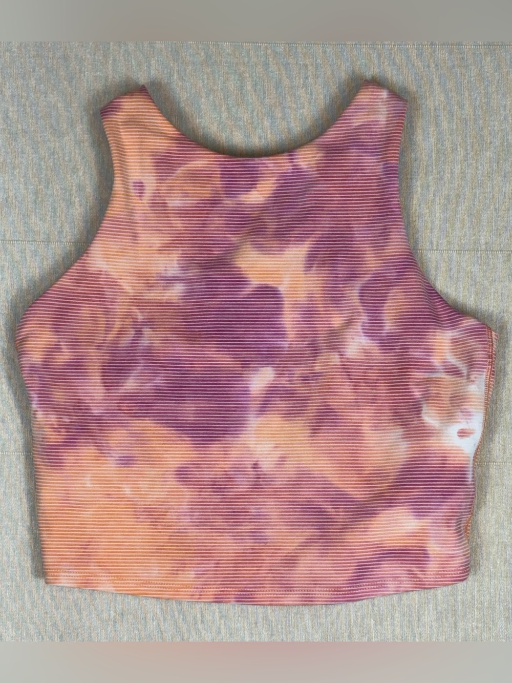 Athleta Conscious Crop Tank XS Pink Purple Tie Dye Built-In Bra Workout